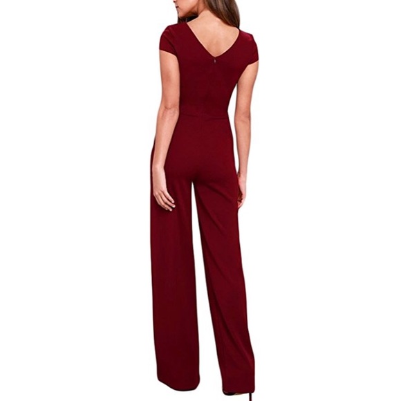 JUST IN - understated sexy all black jumpsuit - Picture 7 of 7